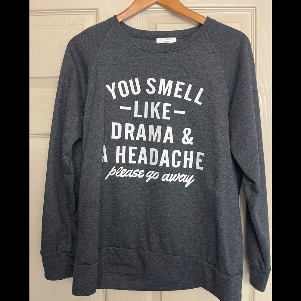 She Show sweatshirt size L